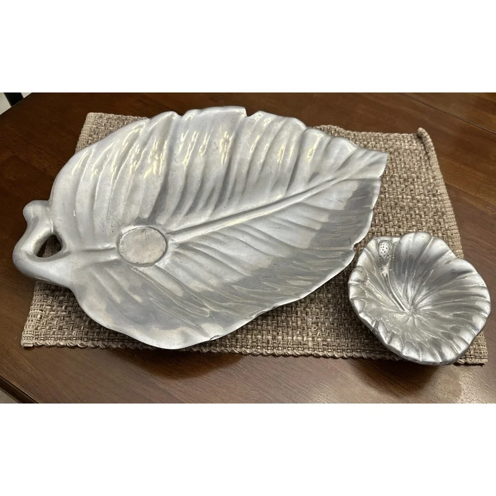 Leaf Shape Serving Tray Chip & Dip‎ Platter Decorative Aluminum Metal 2 Piece